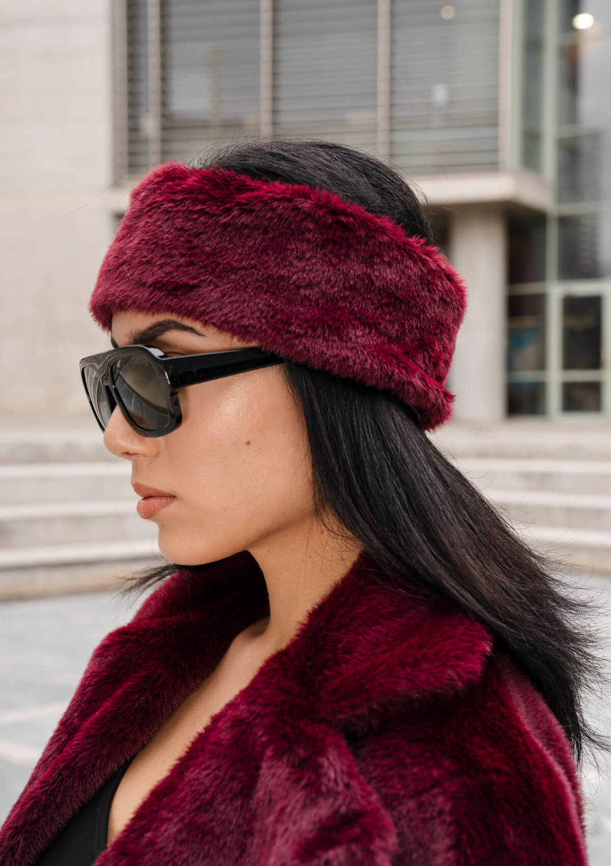 GLOSSES & ACCESSORIES